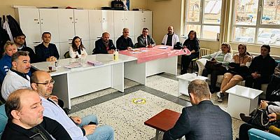 Öğretmenler Eğitim Alıyor