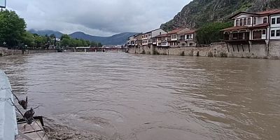 Okullar Çarşamba Günü Tatil