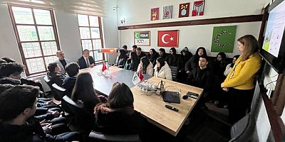Özel Sınav Lisesi Öğrencileri Yeşilay Şubesinde Farkındalık Eğitimi Aldı