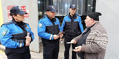 Polisler Pazarda Vatandaşı  Dolandırıcılığa Karşı Uyardı