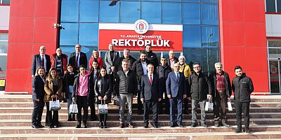 Rektör Elmacı, Gazetecileri Ağırladı