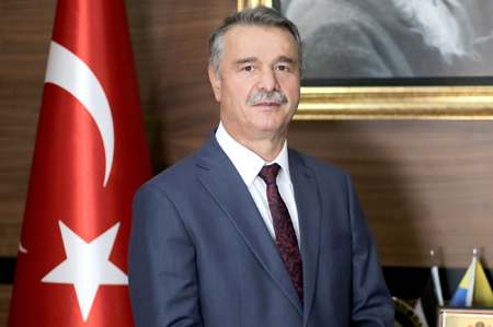 Rektör Elmacıdan 1 Mayıs Mesajı