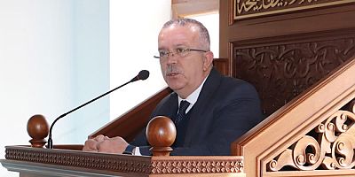 Rektör Turabi Akademik Vaaz Verdi