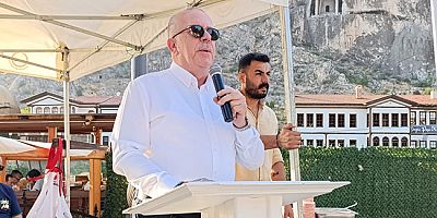 Rektör Turabi,“Cenab-ı Allah Birliğimizi, Dirliğimizi Daim Etsin”