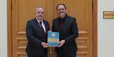 Rektör Turabi’den Açıkgözoğlu’na Tebrik Ziyareti