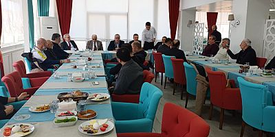 Rektör Turabi, Gazetecilerle Kahvaltıda Buluştu