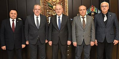 Rektör Turabi OMÜ Rektörü Ünal’a Ziyaret Gerçekleştirdi