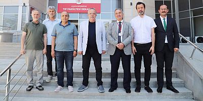 Rektör Turabi, Tıp Fakültesinde İncelemelerde Bulundu