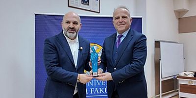 RTÜK Üyesi Davulcu, Selçuk Üniversitesi’nde Öğrencilerle Buluştu