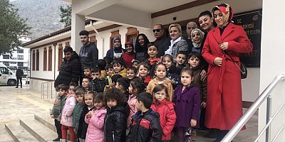 Sevgi Anaokulu Öğrencileri Engelsiz  Yaşam Merkezini Ziyaret Etti