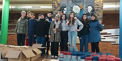 Sosyal Bilimler Lisesi Öğrencileri Depremzedeler İçin Tek Yürek Oldu