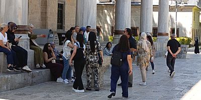 Sultan II. Bayezid Camii’ne Turist İlgisi