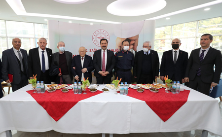 Tıp Bayramı Kutlama Programı Yapıldı