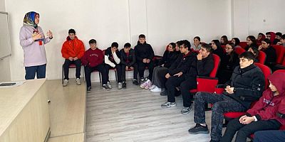 Torumtay Ticaret Lisesi'nde Öğrencilere Beslenme ve Diyabet Eğitimi
