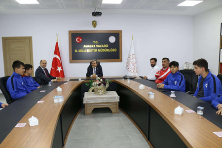 Türkiye Elemelerine Katılacak Atletizm Takımından Ziyaret