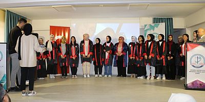 Türkmen, Öğrencilerle Mezuniyet Coşkusunu Paylaştı