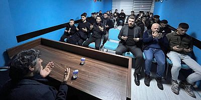 Ülkü Ocakları Deprem Şehitlerini Dualarla Andı