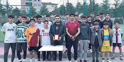 Ülkü Ocakları'ndan Liseler Arası Futbol Turnuvası Etkinliği