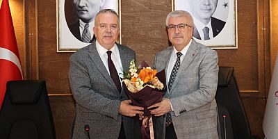 ÜNİ-DOKAP Dönem  Başkanlığı Devredildi