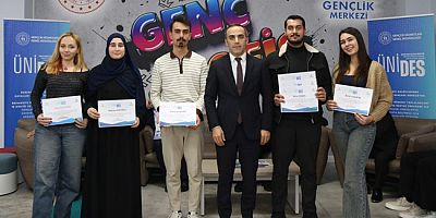 Üniversite Öğrenci Toplulukları Destek  Programı Sertifika Teslim Programı Yapıldı