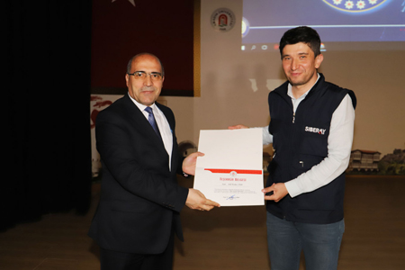 Üniversitede Siber Suçlarla Mücadele Semineri Verildi