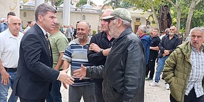 Vali Bakan, Vatandaşlarla Sohbet Etti, Çocuklara Yakın İlgi Gösterdi