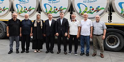 Vali Bakan ve Eski TBMM Başkanı Yılmaz, Bakraç Süt Ürünleri Fabrikasını Gezdi
