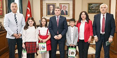 Vali Önder Bakan’ın Makamı  23 Nisan'da Çocuklara Emanet