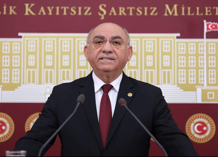 Vekil Karahocagil, “Gençlerimizin Mağdur Olmasına Müsaade Etmeyiz”