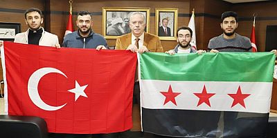 Yabancı Uyruklu Öğrencilerden Rektör Turabi’ye Ziyaret