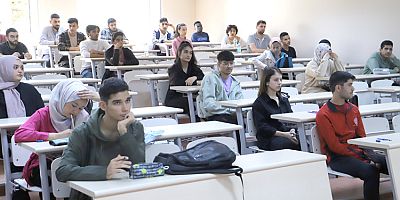 Yabancı Uyruklu Öğrencilere TÖMER C1 Düzeyi Türkçe Yeterlilik Sınavı