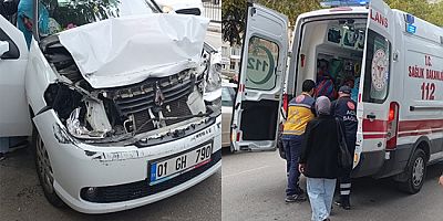 Yayaya Yol Veren Kamyonete Otomobil Çarptı; O Anlar Kamerada