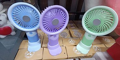 Yaz Sıcaklarına Karşı Alternatif; Mini El Vantilatörleri