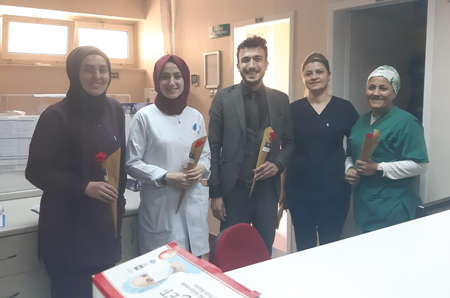 Yrp Amasya İl Gençlik Kolları Hemşireler Gününü Unutmadı