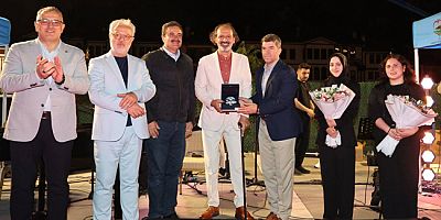 Yücel Arzen’den Amasya’da Unutulmaz Gece