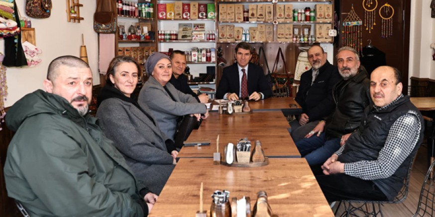 Vali Bakan Turizmcilerle Buluşarak  İlin Potansiyelini ve Projeleri Görüştü