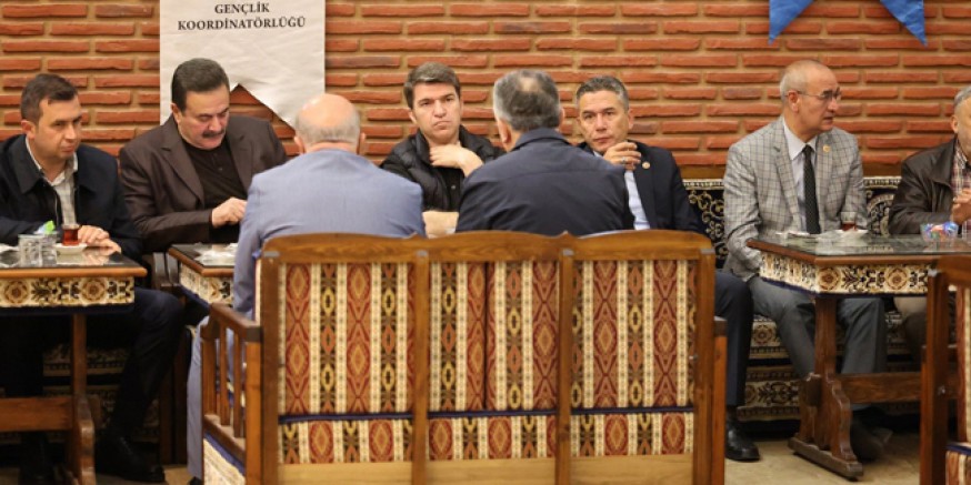 Vali Bakan ve Milletvekili İpek’ten Sabah Namazı Sonrası Anlamlı Buluşma