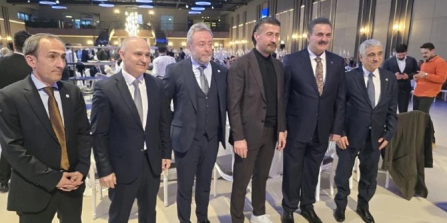 Vekil İpek Almanya’daki İftar Programına Katıldı