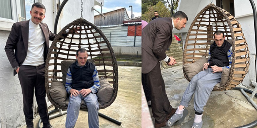 Yürüyemeyen Samet’in “Salıncak” İsteğini Dernek Geri Çevirmedi