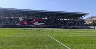 Ambulans Helikopter Kalp Krizi Geçiren Hasta İçin Havalandı