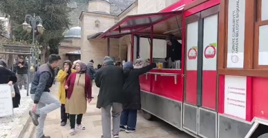 Ramazan Öncesi Son Cuma Namazında Sıcak Çorba İkramı