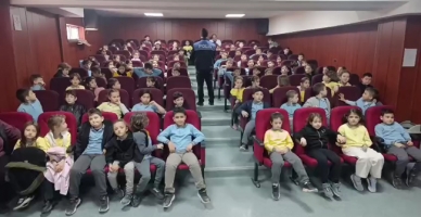 İlkokul Öğrencilerine “Akran Nezaketi” Eğitimi