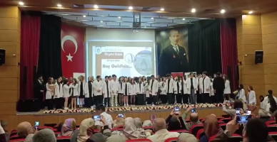 Geleceğin Hekimleri İlk Önlüklerini Giydi