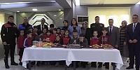 Şehidin Oğlu Egehan’a Sürpriz Doğum Günü
