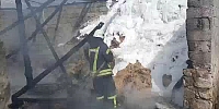 Meydana Gelen Yangında 10 Ton Saman Küle Döndü