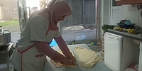Taze ve Lezzetli Hamur İşlerinin Adresi; Dönmezoğlu