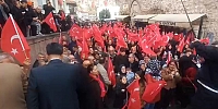 Çelik: “Baharı Bayram’la Karşılamaya Var Mısınız?”