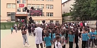 Amasya’da Öğrencilerden İsrail’e Siyah Balonlu Protesto
