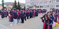 Fatih İlkokulu’nda 2024-2025 Eğitim Öğretim Yılı Mezuniyet Coşkusu