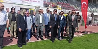 Vali Bakan: “Çocukların Sevinci, Cumhuriyet’in Teminatıdır”